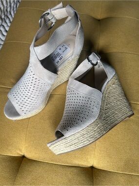 Marc Fisher Beige Suede Peep-Toe Wedge Espadrilles